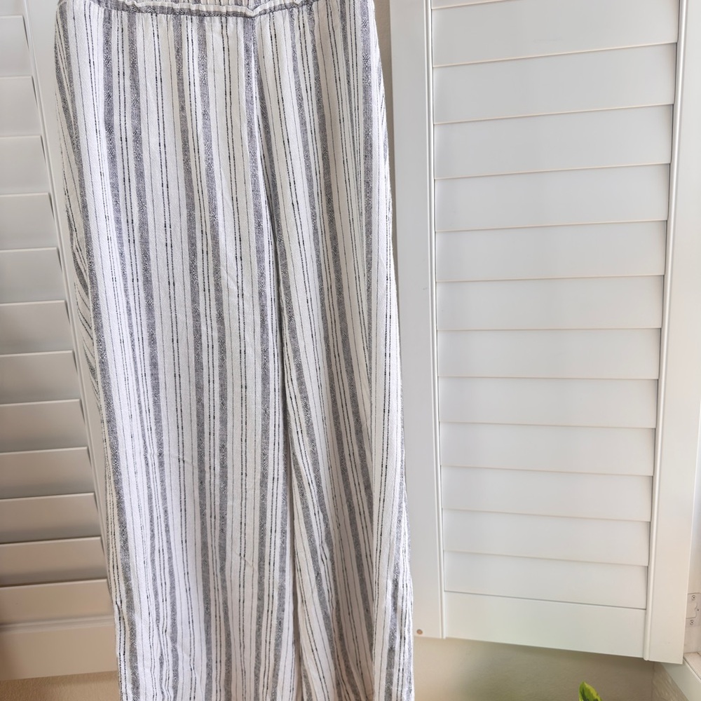 Time & True. Size XL, Striped Wide Leg Pants - Picture 2 of 8